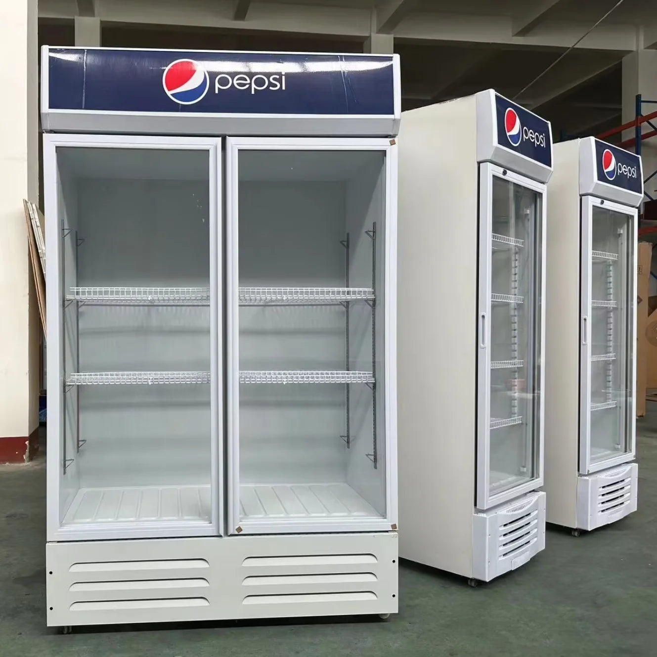 Factory Direct Sale of Commercial Vertical Display Refrigerators, Beverage Coolers and Refrigeration Equipment